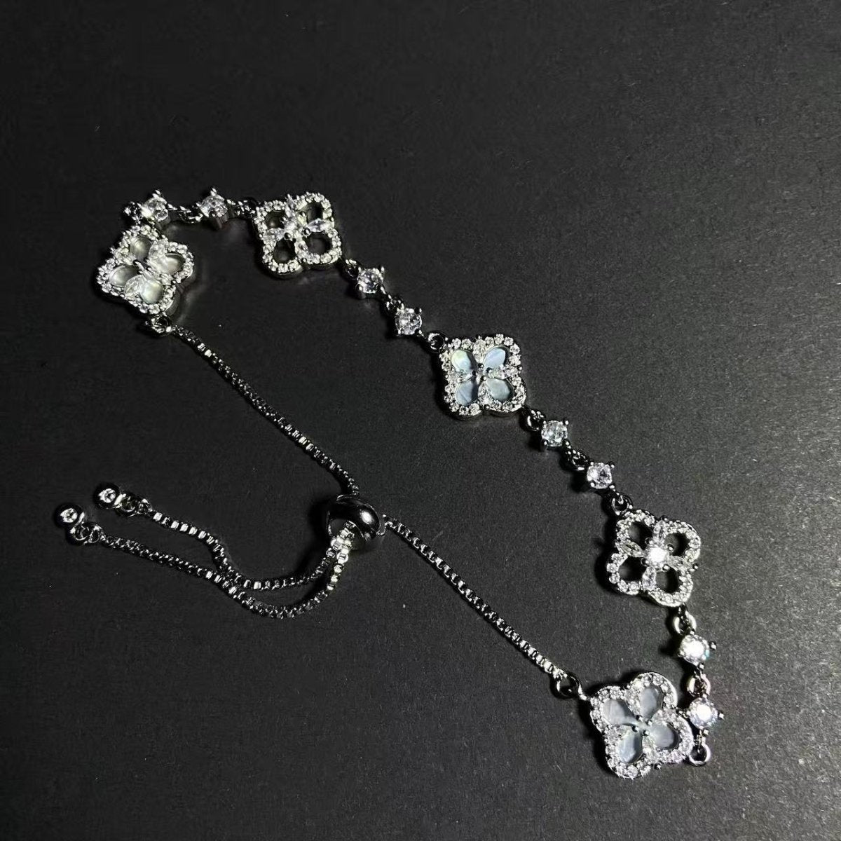 Crystal Clover Lucky Charm Bracelet - SHICCACHE
