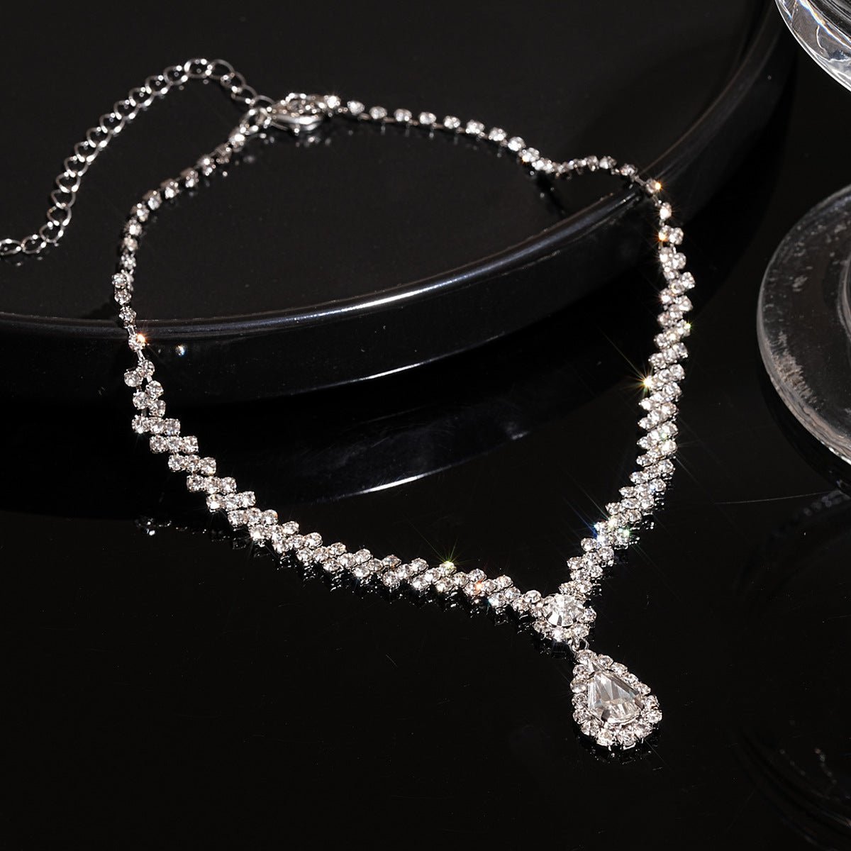 Radiant Teardrop Zircon Necklace - SHICCACHE