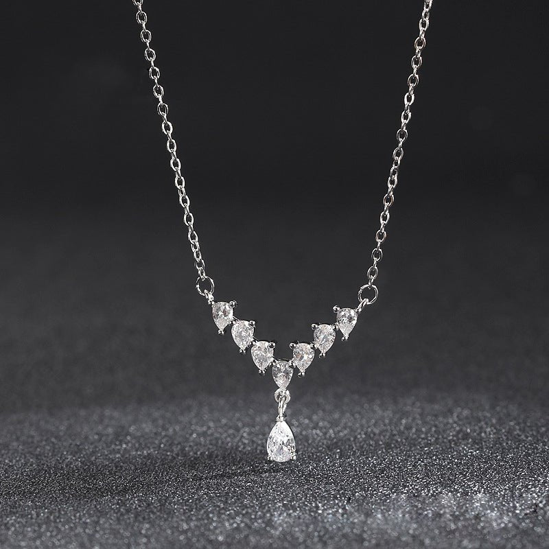 Crystal Droplet V Necklace - SHICCACHE