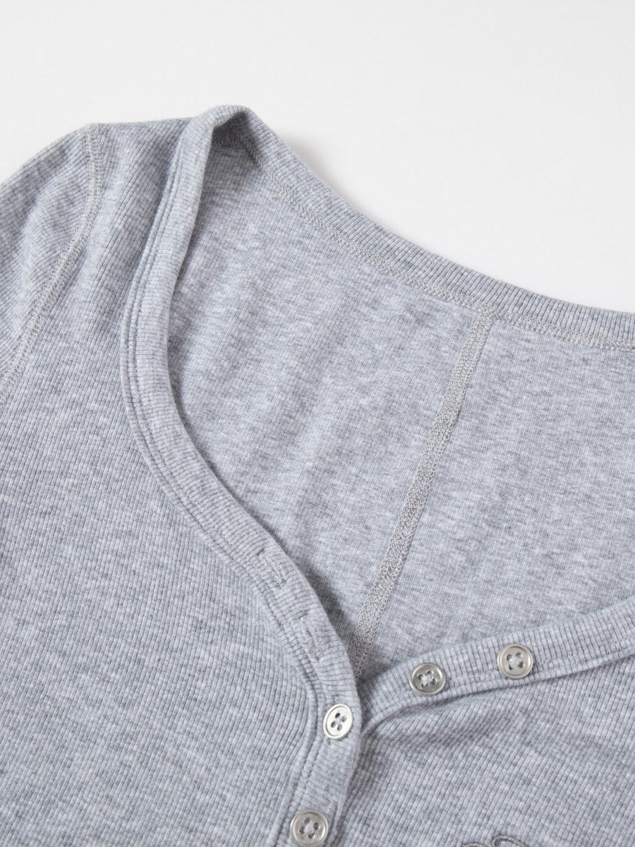 Fitted & Flirty—Essential Layering Top - SHICCACHE