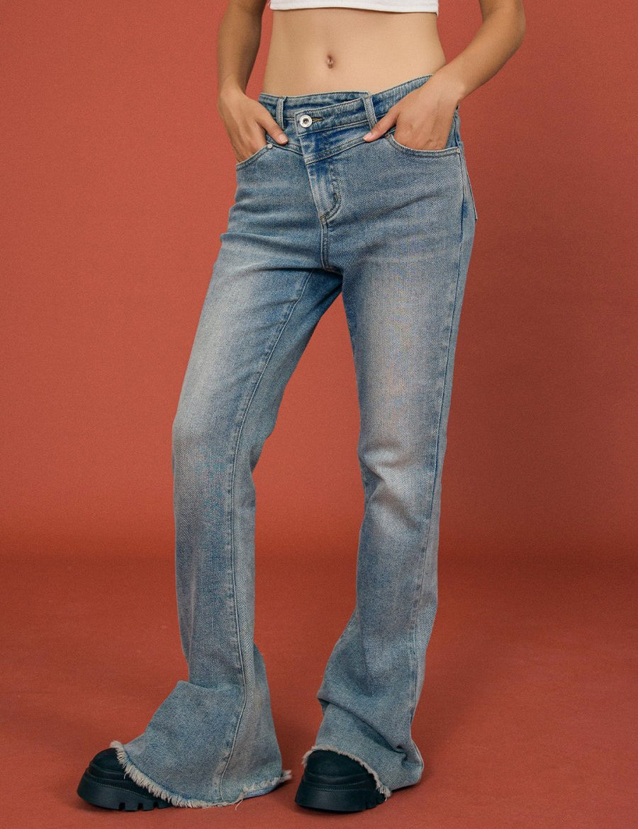 Flared Edge High - Waisted Jeans - SHICCACHE