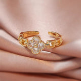 Golden Clover Chain Ring - SHICCACHE