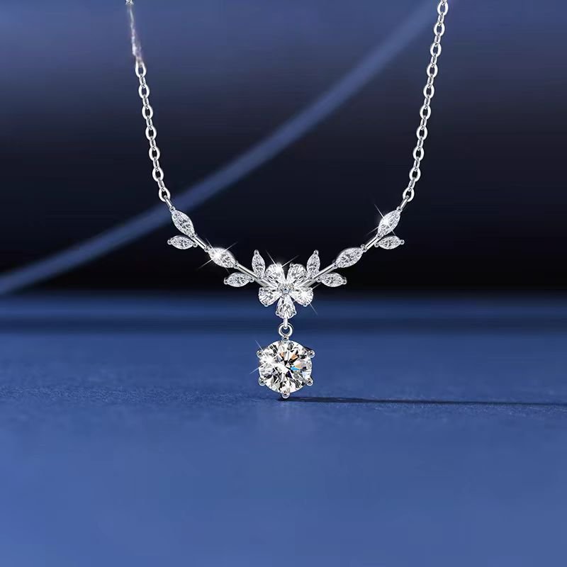 Zirconia Blossom Necklace - SHICCACHE